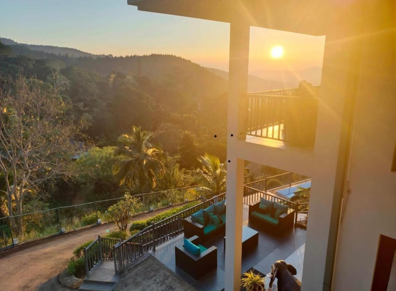 캔디 The Grand Hills B&B 외부 사진
